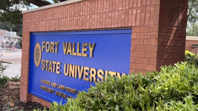 Fort Valley bus tour 1